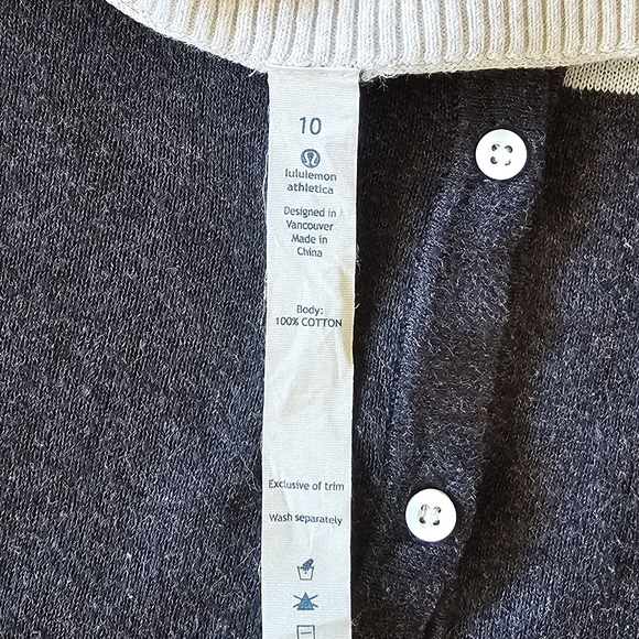 Lululemon Athletica Dolman Woman Long Sleeve Knit. Size 10 V-G - Picture 9 of 10